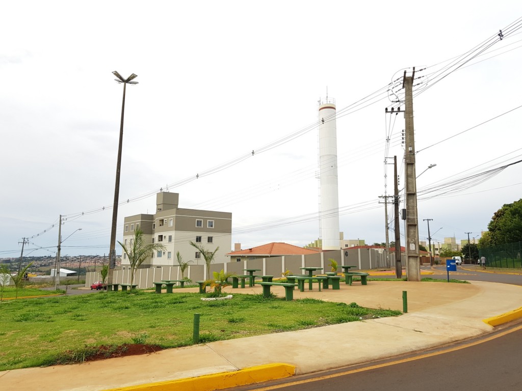 Apartamento para locacao no Jardim Aeroporto em Apucarana com 0,00m² por R$ 1.000,00