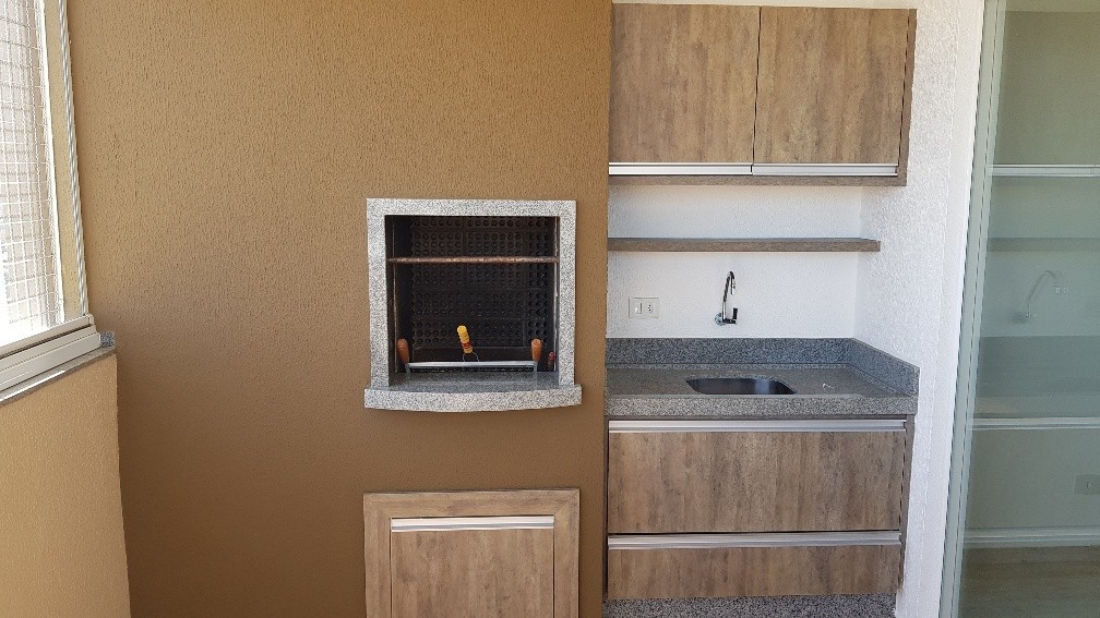 Sacada com Churrasqueira