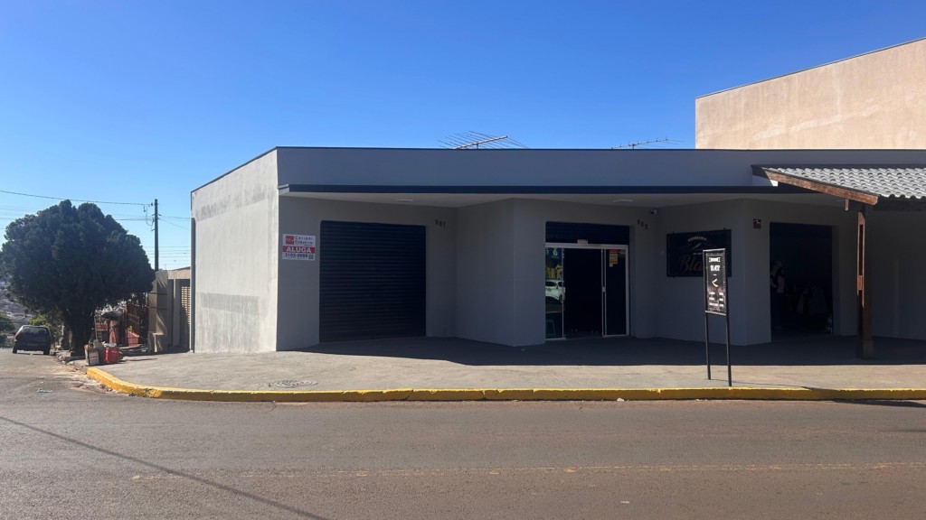 Sala Comercial para locacao no Jardim Sao Pedro em Apucarana com 0m² por R$ 1.200,00