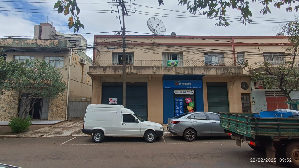 Sala Comercial para locacao no Centro em Apucarana com 0m² por R$ 1.500,00