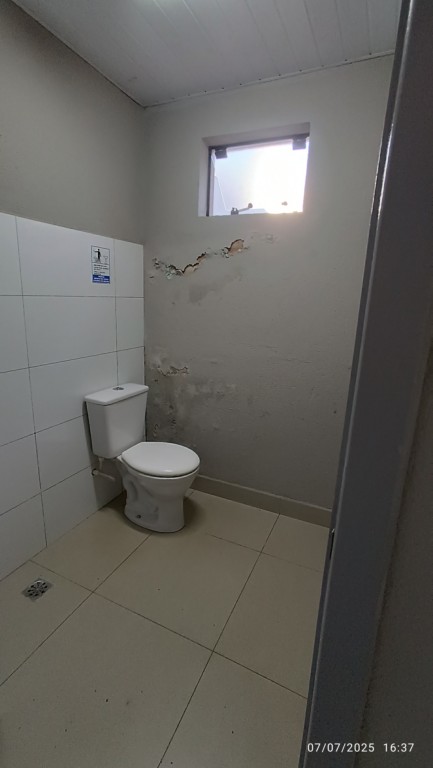 Salão para locacao no Jardim Governador Lupion em Apucarana com 0m² por R$ 4.500,00