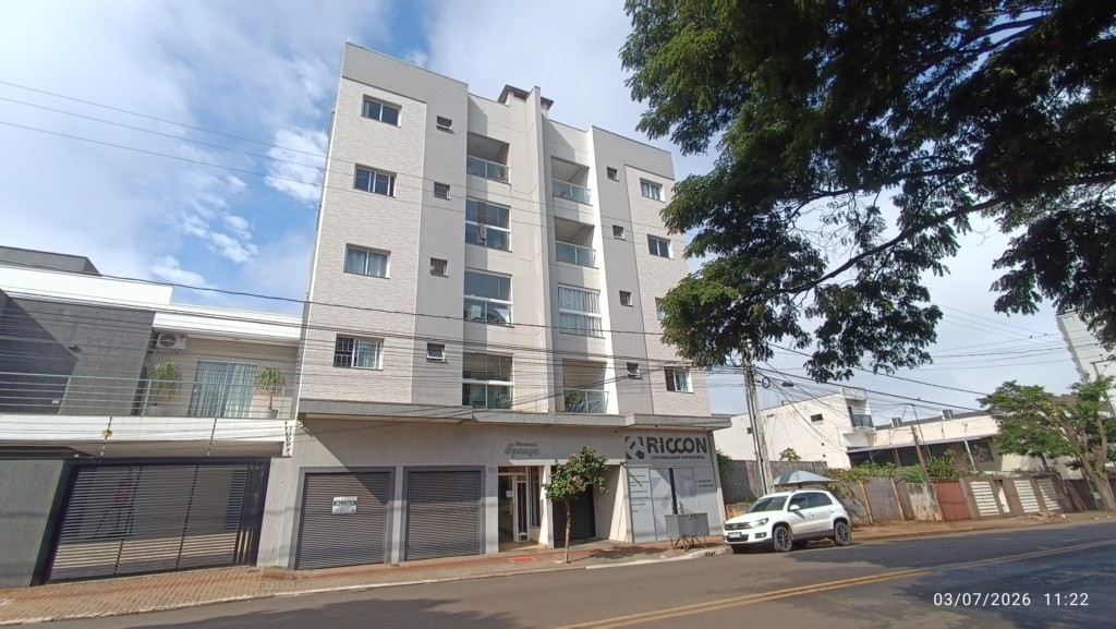 Apartamento para locacao no Centro em Apucarana com 0,00m² por R$ 1.600,00