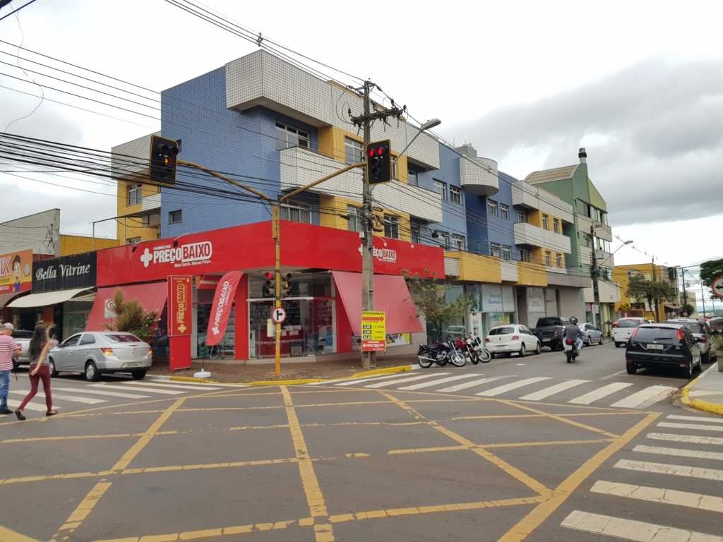 Apartamento para locacao no Centro em Apucarana com 0,00m² por R$ 1.400,00