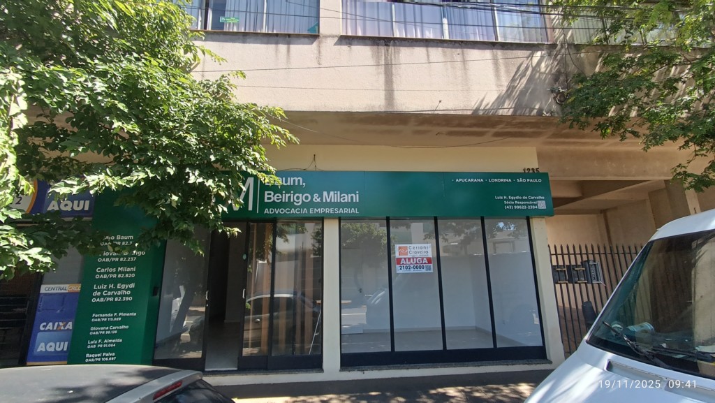 Sala Comercial para locacao no Centro em Apucarana com 0m² por R$ 2.500,00