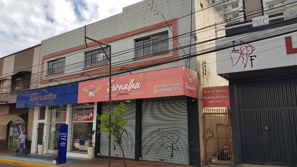 Apartamento para locacao no Centro em Apucarana com 0m² por R$ 2.500,00