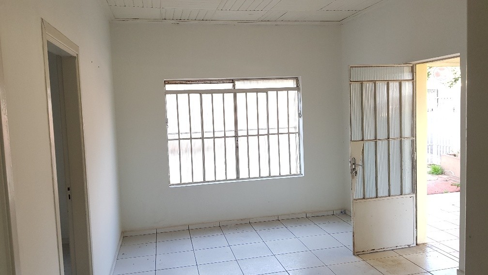 Casa Comercial para locacao no Vila Sao Jose em Apucarana com 0m² por R$ 0,00