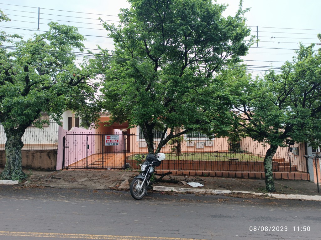 Casa Residencial para locacao no Jardim Sao Pedro em Apucarana com 0m² por R$ 1.700,00