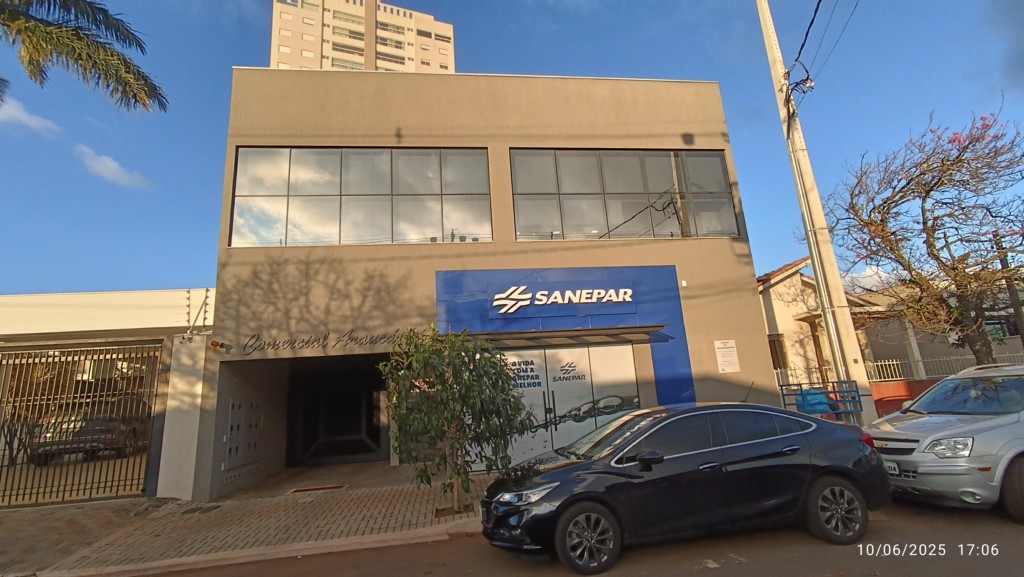 Sala Comercial para locacao no Centro em Apucarana com 0m² por R$ 1.500,00