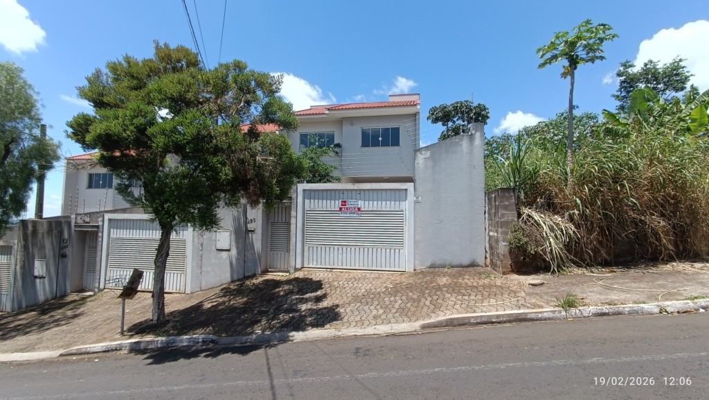 Sobrado para locacao no Jardim das Flores 1 em Apucarana com 233,19m² por R$ 2.500,00