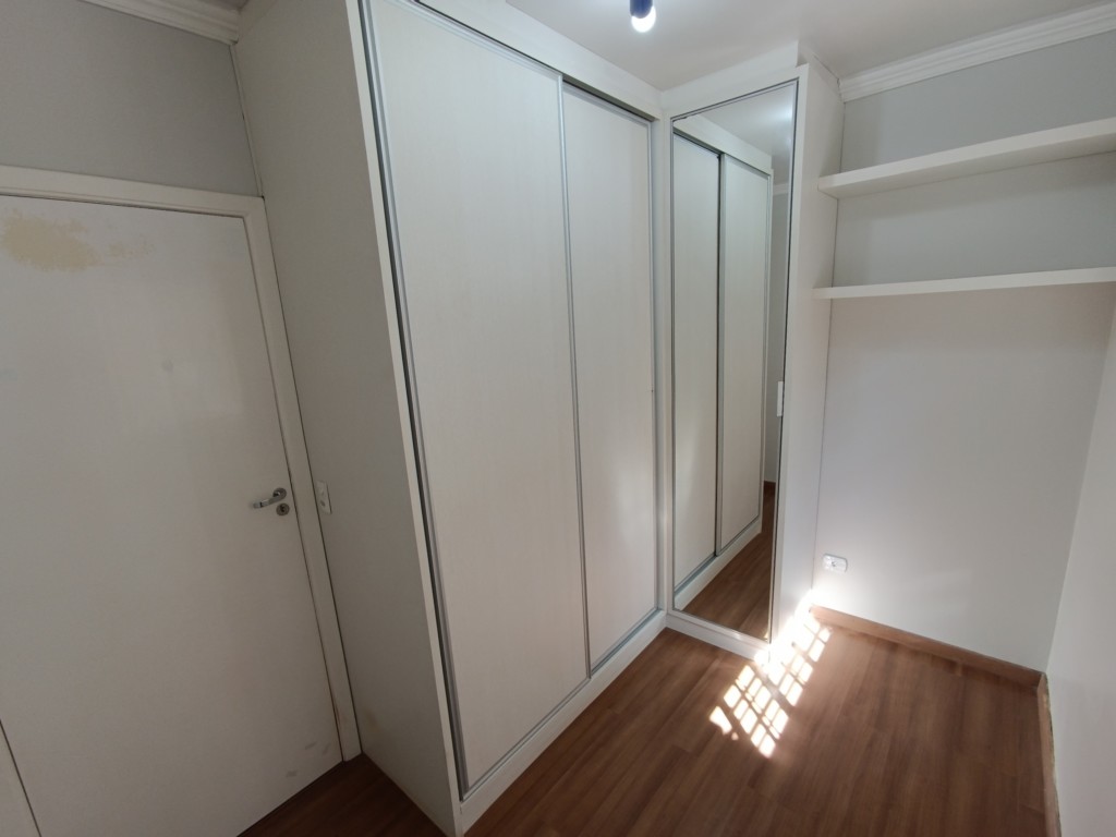 Quarto 01