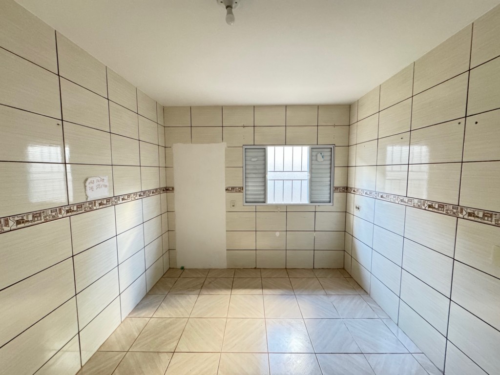 Casa Residencial para locacao no Jardim Catuai III em Apucarana com 0m² por R$ 1.500,00