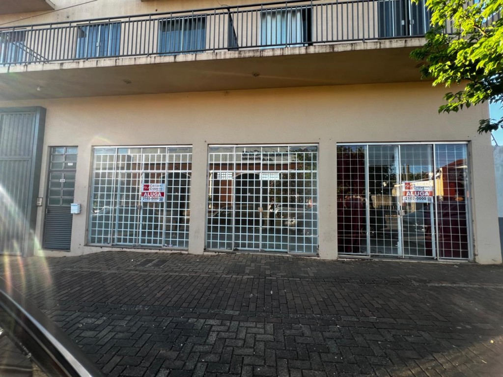 Sala Comercial para locacao no Barra Funda em Apucarana com 0m² por R$ 3.600,00