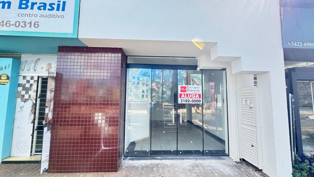Sala Comercial para locacao no Centro em Apucarana com 0m² por R$ 3.400,00
