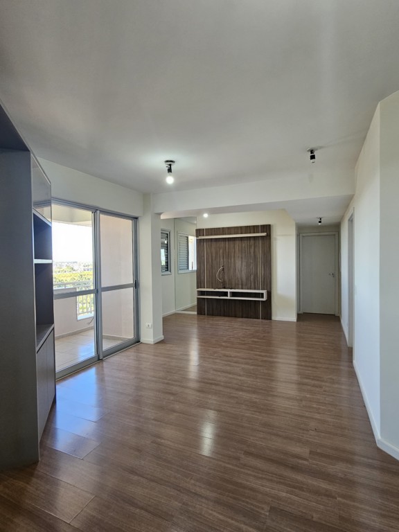 Apartamento para locacao no Jardim Vale do Sol em Apucarana com 0m² por R$ 2.080,00