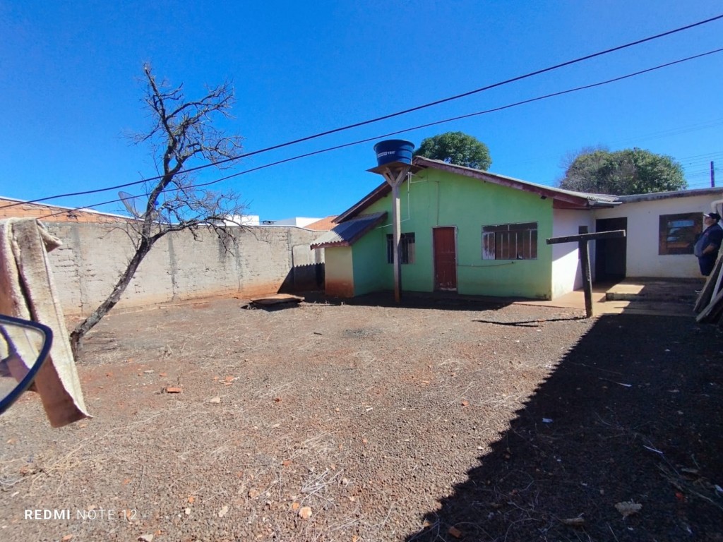 Casa Residencial para venda no Vila Operaria 2 em Apucarana com 336m² por R$ 245.000,00