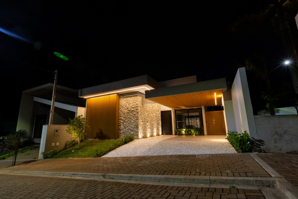 Casa em Condomínio para venda no Vivere Parc Condominio Resort em Apucarana com 0m² por R$ 1.230.000,00
