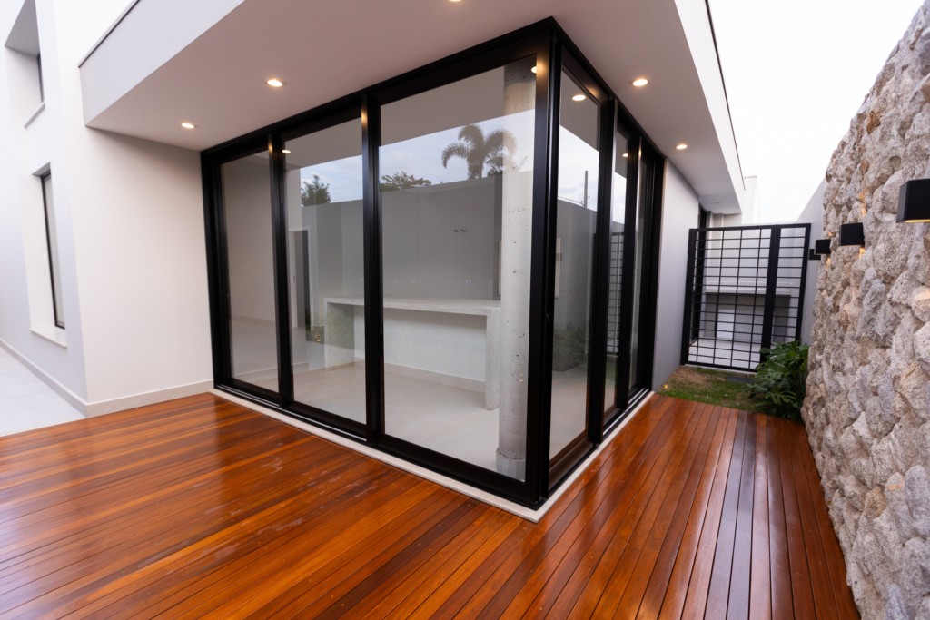 Casa em Condomínio para venda no Vivere Parc Condominio Resort em Apucarana com 0m² por R$ 1.230.000,00