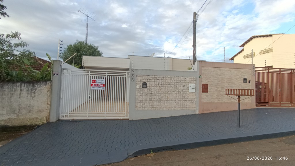 Residência para locacao no Vila Marigilda em Apucarana com 0,00m² por R$ 2.300,00