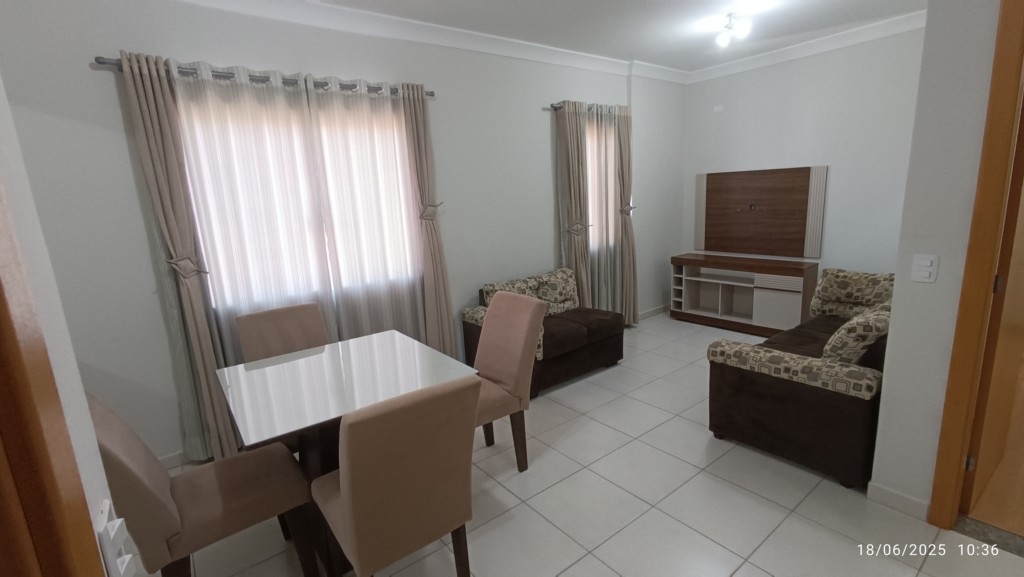 Apartamento para locacao no Vila Shangri-la em Apucarana com 130m² por R$ 1.400,00