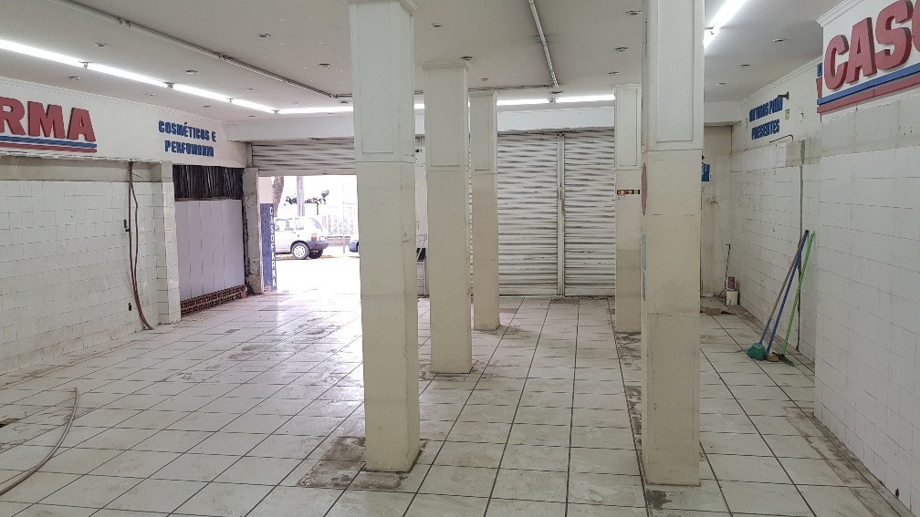 Sala Comercial para locacao no Centro em Apucarana com 0m² por R$ 4.300,00