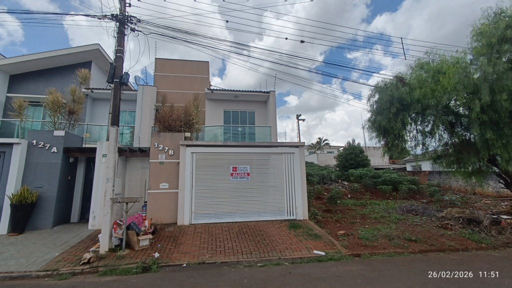 Sobrado para locacao no Jardim das Flores 1 em Apucarana com 179m² por R$ 2.500,00