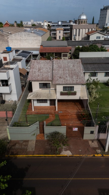 Casa Comercial para venda no Jardim Sao Pedro em Apucarana com 585m² por R$ 1.500.000,00