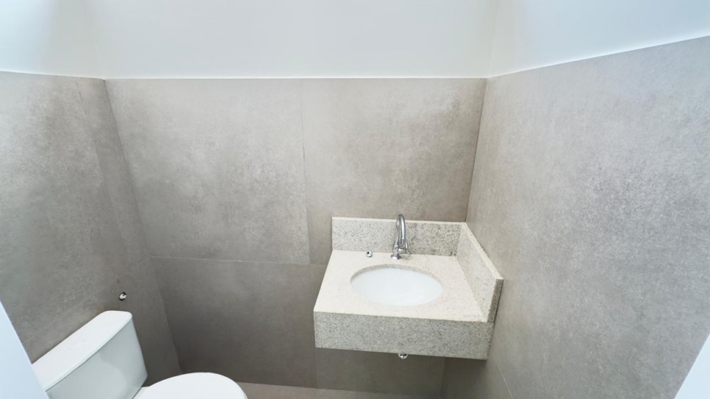Sala Comercial para locacao no Jardim Sao Pedro em Apucarana com 0m² por R$ 2.500,00