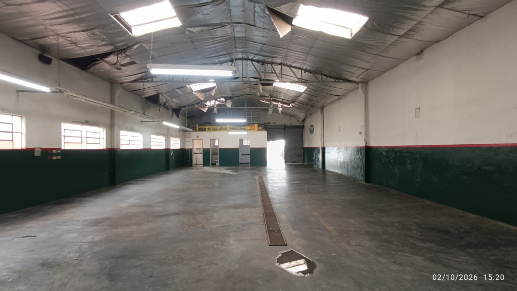 Barracão_galpão para locacao no Jardim Sao Pedro em Apucarana com 0,00m² por R$ 2.000,00