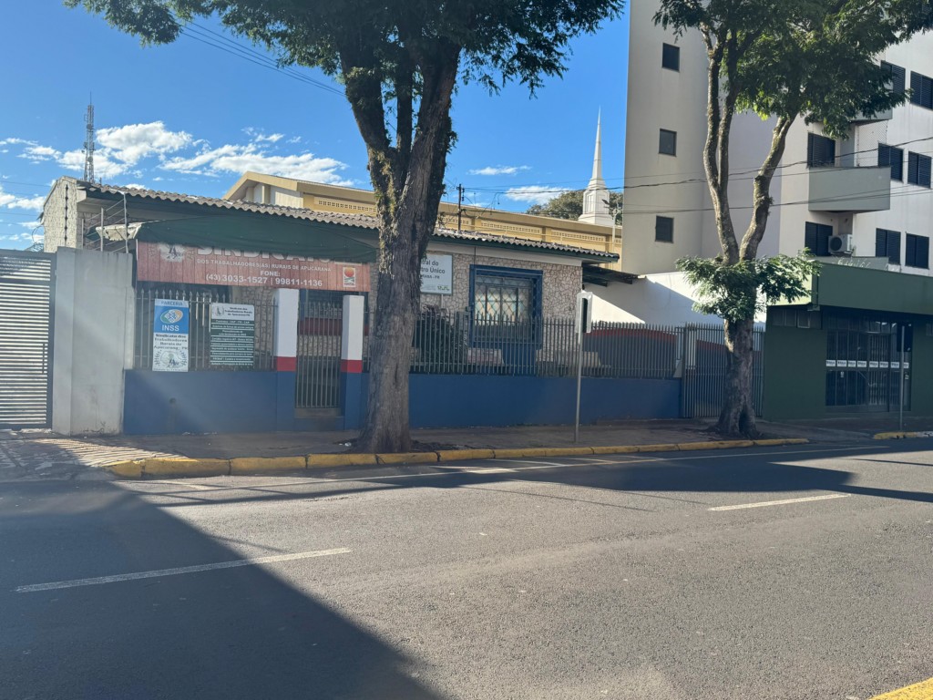 Terreno Comercial para venda no Centro em Apucarana com 787,5m² por R$ 2.000.000,00