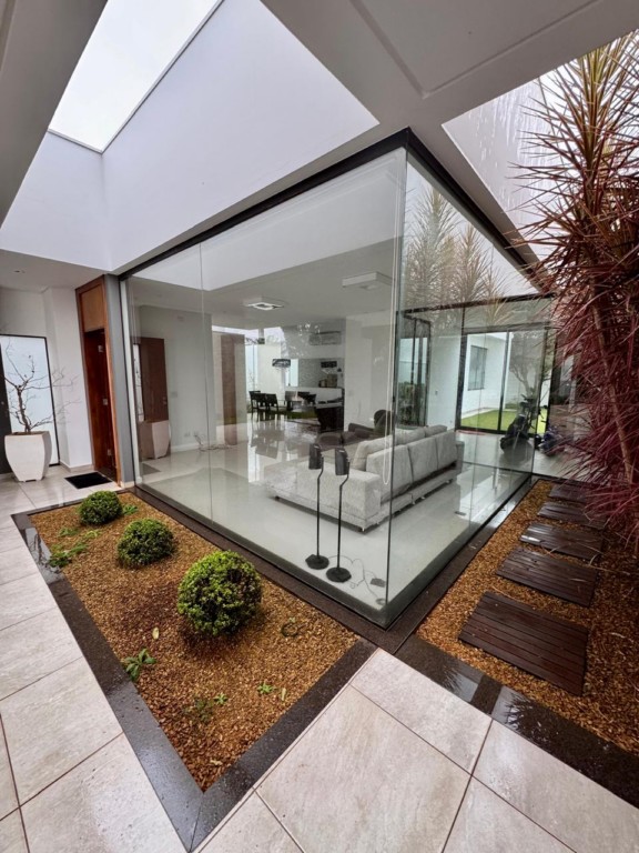 Casa em Condomínio para venda no Alto da Boa Vista em Apucarana com 368,3m² por R$ 1.370.000,00