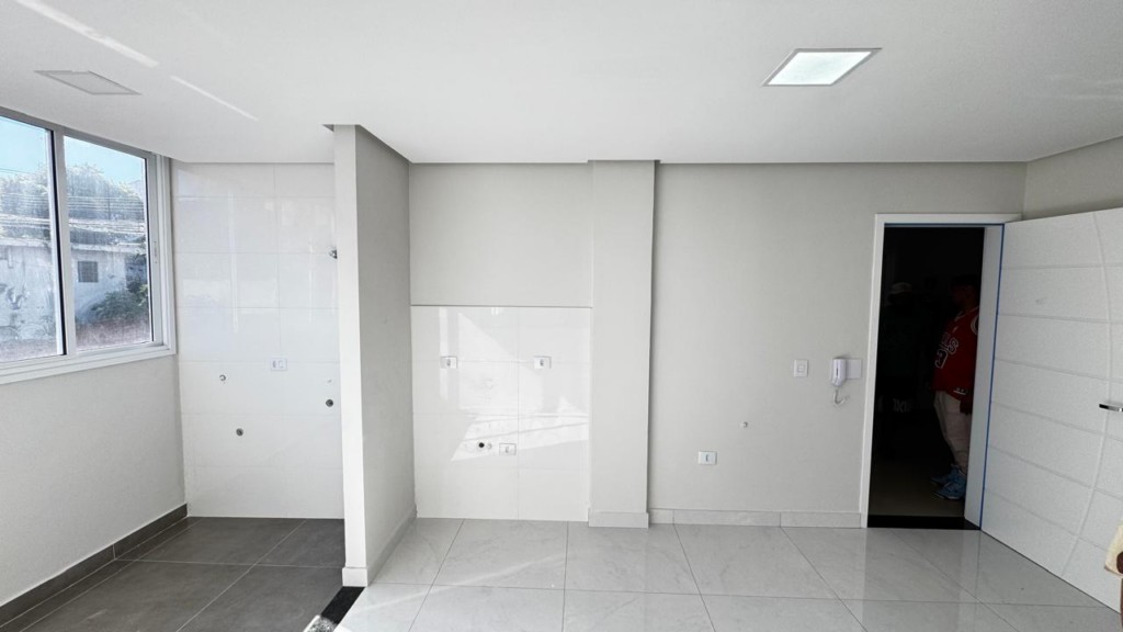 Apartamento para locacao no Centro em Apucarana com 0m² por R$ 1.600,00