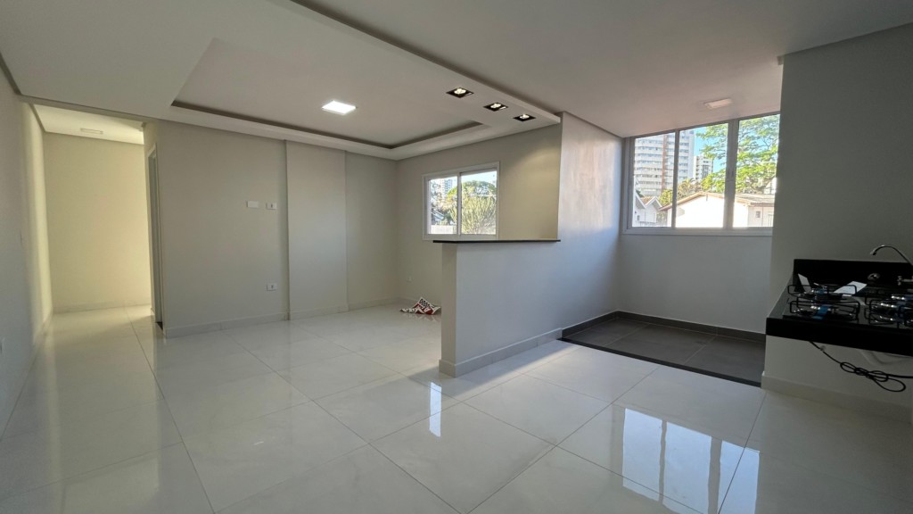 Apartamento para locacao no Centro em Apucarana com 0m² por R$ 1.600,00