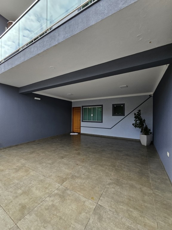 Sobrado para venda no Jardim Guanabara em Apucarana com 94,05m² por R$ 530.000,00