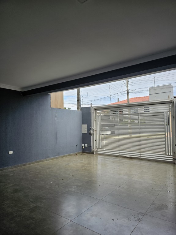 Sobrado para venda no Jardim Guanabara em Apucarana com 94,05m² por R$ 530.000,00