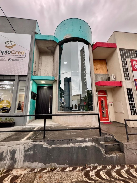 Sala Comercial para locacao no Centro em Apucarana com 0m² por R$ 2.800,00