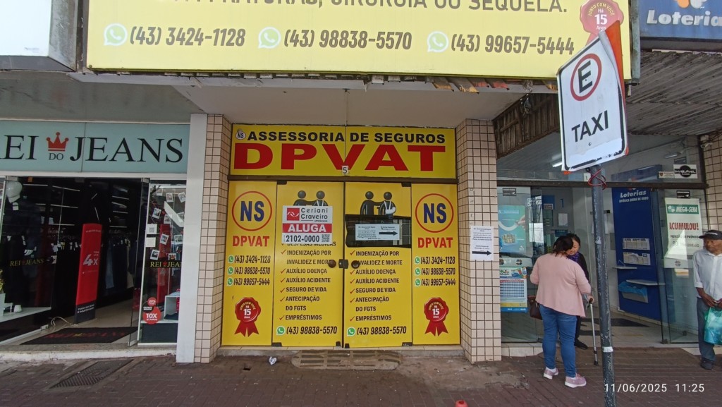 Sala Comercial para locacao no Centro em Apucarana com 0m² por R$ 6.000,00