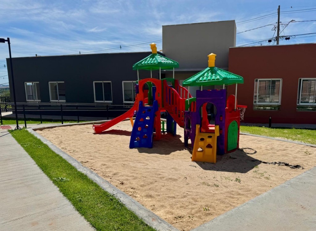 Apartamento para locacao no Nucleo Habitacional Papa Joao Paulo em Apucarana com 0m² por R$ 900,00