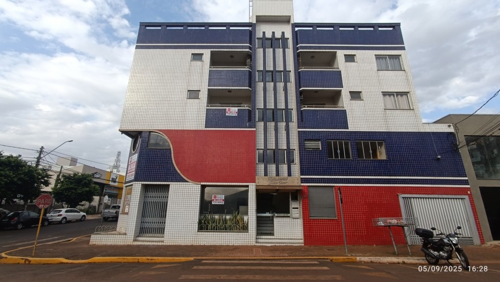 Apartamento para locacao no Centro em Apucarana com 0m² por R$ 1.150,00