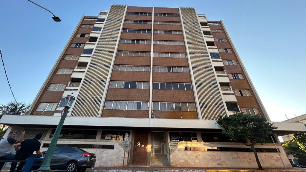 Sala Comercial para venda no Centro em Apucarana com 0m² por R$ 270.000,00