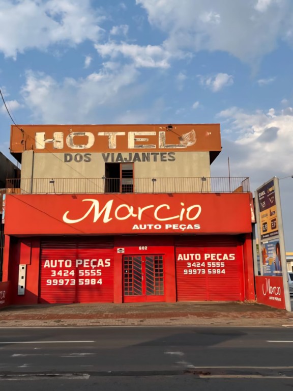 Salão para venda no Vila Ivone em Apucarana com 562,5m² por R$ 2.490.000,00