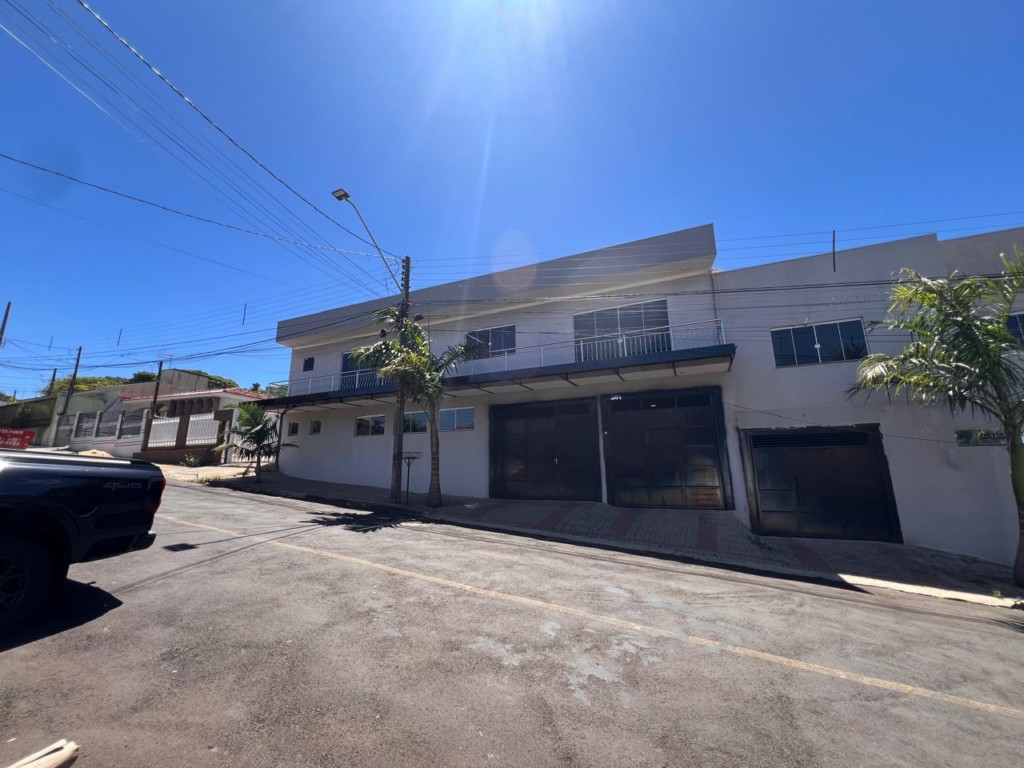 Apartamento para locacao no Vila Santa Rosa em Apucarana com 0m² por R$ 3.500,00