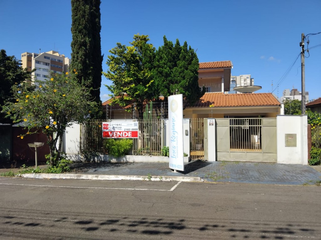 Residência para venda no Vila Sao Jose em Apucarana com 359,93m² por R$ 990.000,00