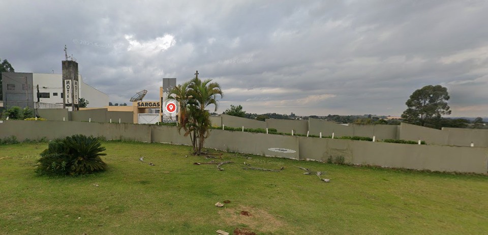 Terreno Comercial para venda no Saida Para Curitiba em Apucarana com 6.114,56m² por R$ 2.000.000,00