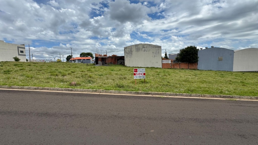 Terreno Comercial para venda no Residencial Cazarin em Apucarana com 390m² por R$ 230.000,00