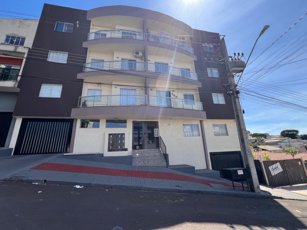 Apartamento para locacao no Centro em Apucarana com 0m² por R$ 1.400,00