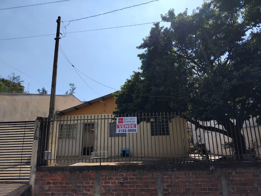 Residência para venda no Parque Residencial Milani em Apucarana com 480m² por R$ 190.000,00