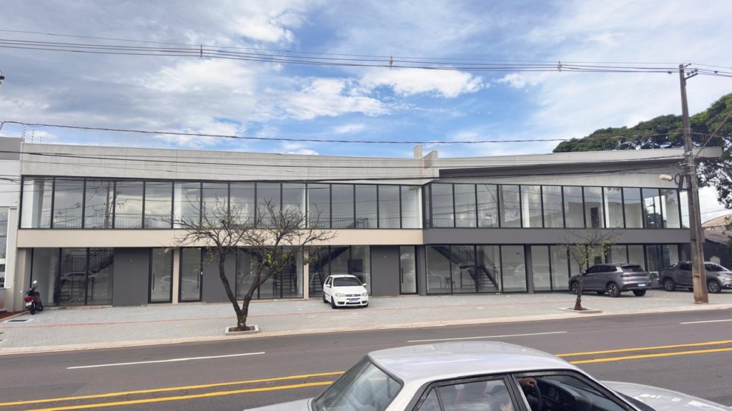 Sala Comercial para locacao no Jardim Apucarana em Apucarana com 0m² por R$ 2.300,00