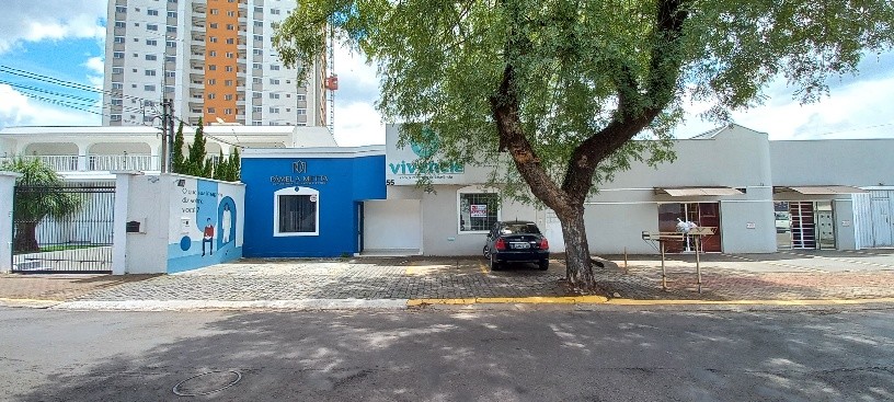 Sala Comercial para locacao no Centro em Apucarana com 0m² por R$ 3.500,00