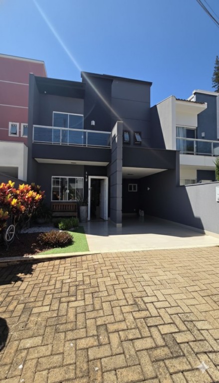 Casa em Condomínio para venda no Jardim Menegazzo em Apucarana com 158,65m² por R$ 890.000,00