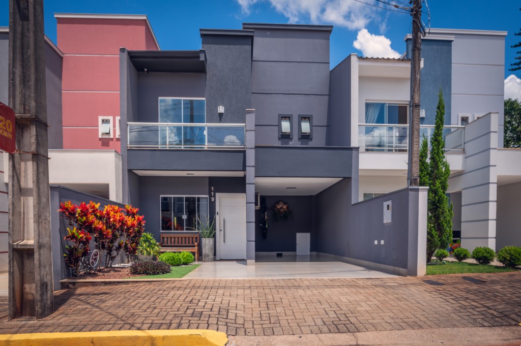 Casa em Condomínio para venda no Regiao Lago Jaboti em Apucarana com 158,65m² por R$ 890.000,00